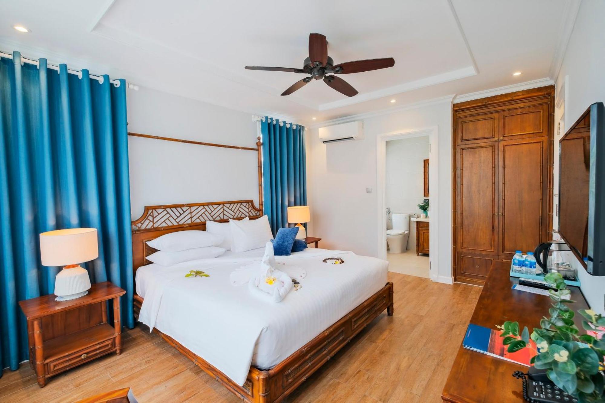 Sunset Sanato Resort & Villas Phu Quoc Exterior photo